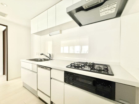 �L�b�`�� �����������������Ԃ����܂��A�Ί炠�ӂ��L�b�`��