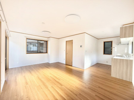 ���r���O ���������R�Ɖ�b�����܂��A�S�n�悢�ЂƂƂ�