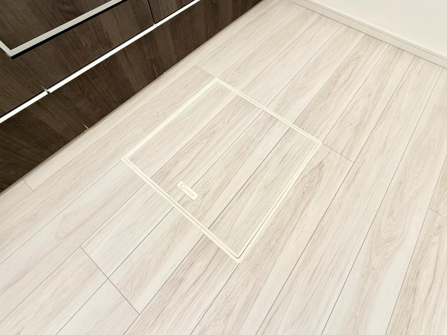 ���̑����� �ݔ����B�ꂽ���[�X�y�[�X�ŉƑS�̂��X�b�L��