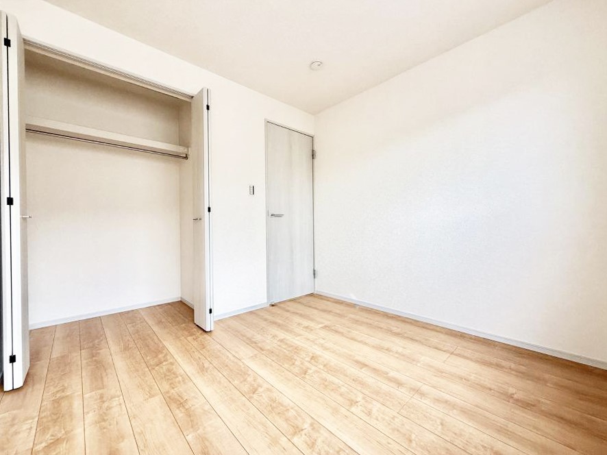 �q������ �������v���C�x�[�g��ԂƂ��ĐÂ��ŗ�������������񋟂��Ă���܂�