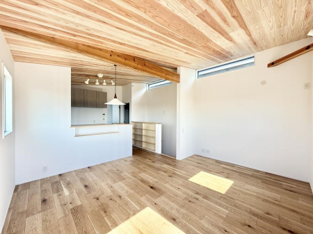 ���r���O �������S���������ꏊ�A�������߂����郊�r���O