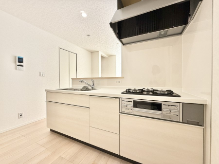 �L�b�`�� �������Ƒ����J��[�߂�A������̂���L�b�`��