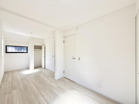 �Q�� ���������̔z�u��ʋC���̗ǂ��݌v�ŕ����̋�C�������炸�A��ɐV�N�ȋ�C������܂�