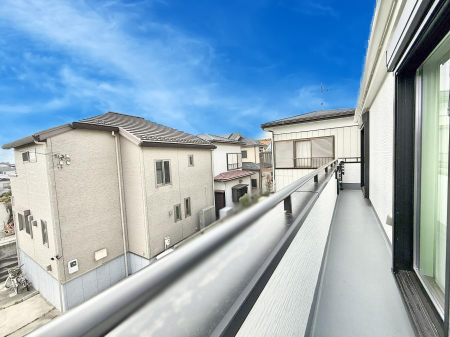 �o���R�j�[ ������ ���̃R�[�q�[���̐�����y���ށA�����̏ꏊ