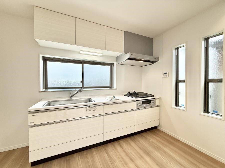 �L�b�`�� �������Ƒ��ƂȂ���A�R�~���j�P�[�V�����̏�