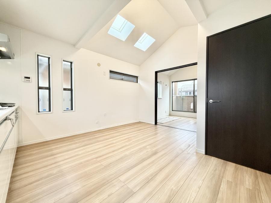 ���r���O �������S���������ꏊ�A�������߂����郊�r���O