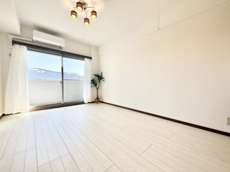 ���r���O �������S���������ꏊ�A�������߂����郊�r���O