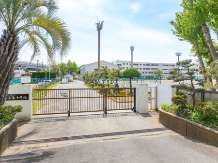 ���ӊ� ���w�Z 1300m ������s���������w�Z