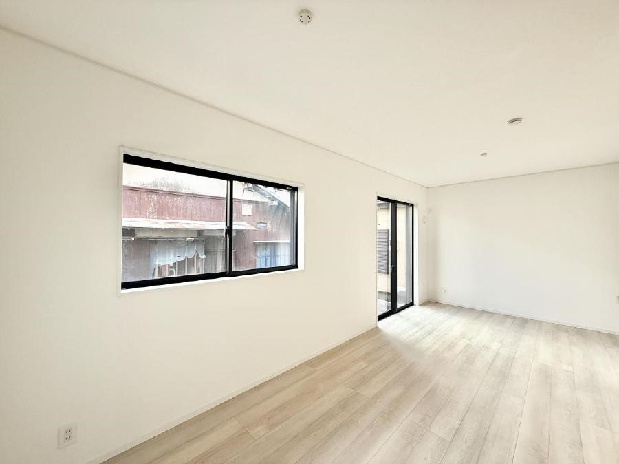 ���̑����� �������ӂƂ����u�ԂɍK����������A�S�n�悢�ꏊ