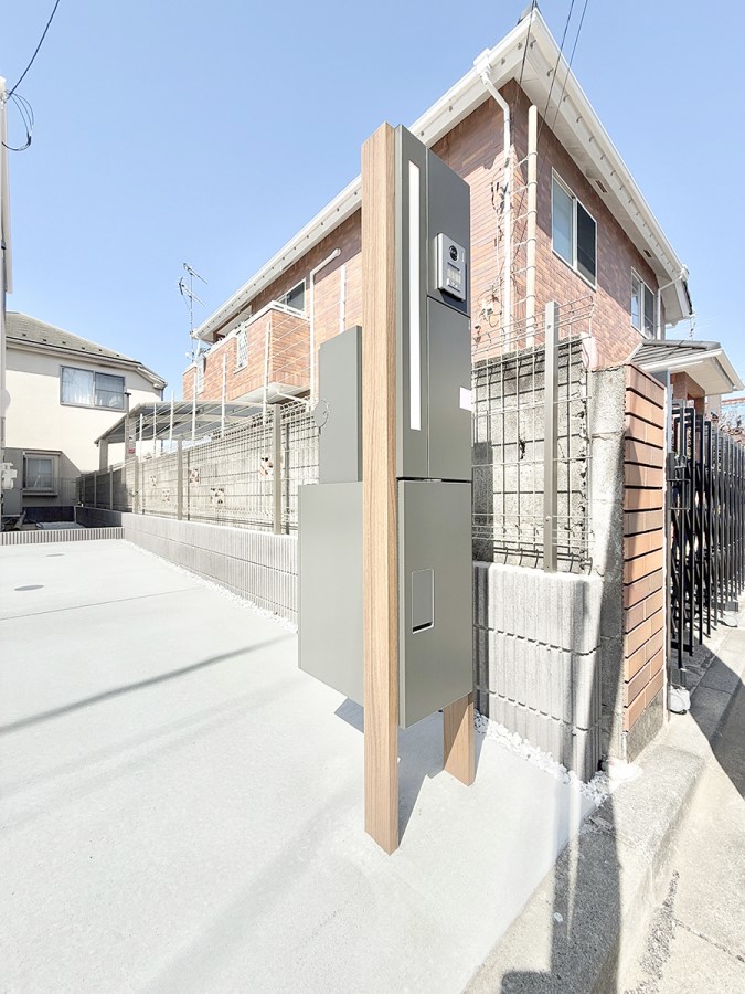 ���̑����� �ݔ����s�ݎ��ł��ו����󂯎���֗��ȑ�z�{�b�N�X