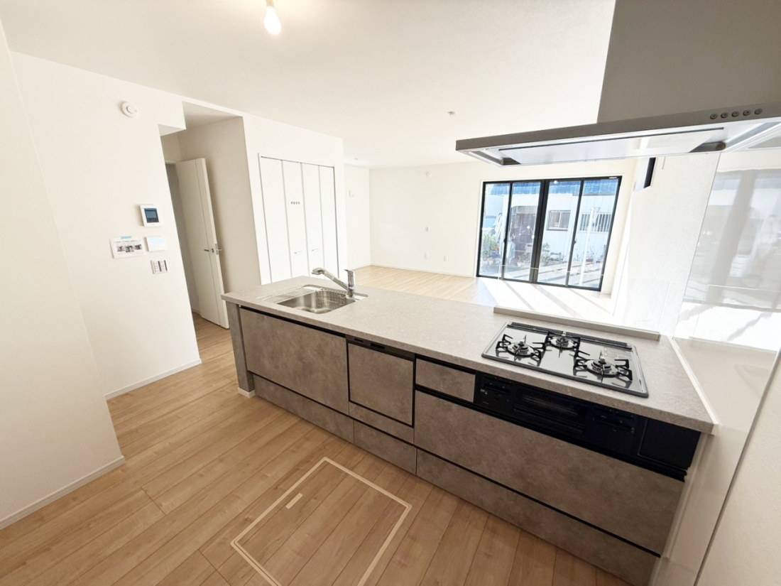 �L�b�`�� �������V���v���Ŕ������S�n�悢���Ԃ𐶂ރL�b�`�����