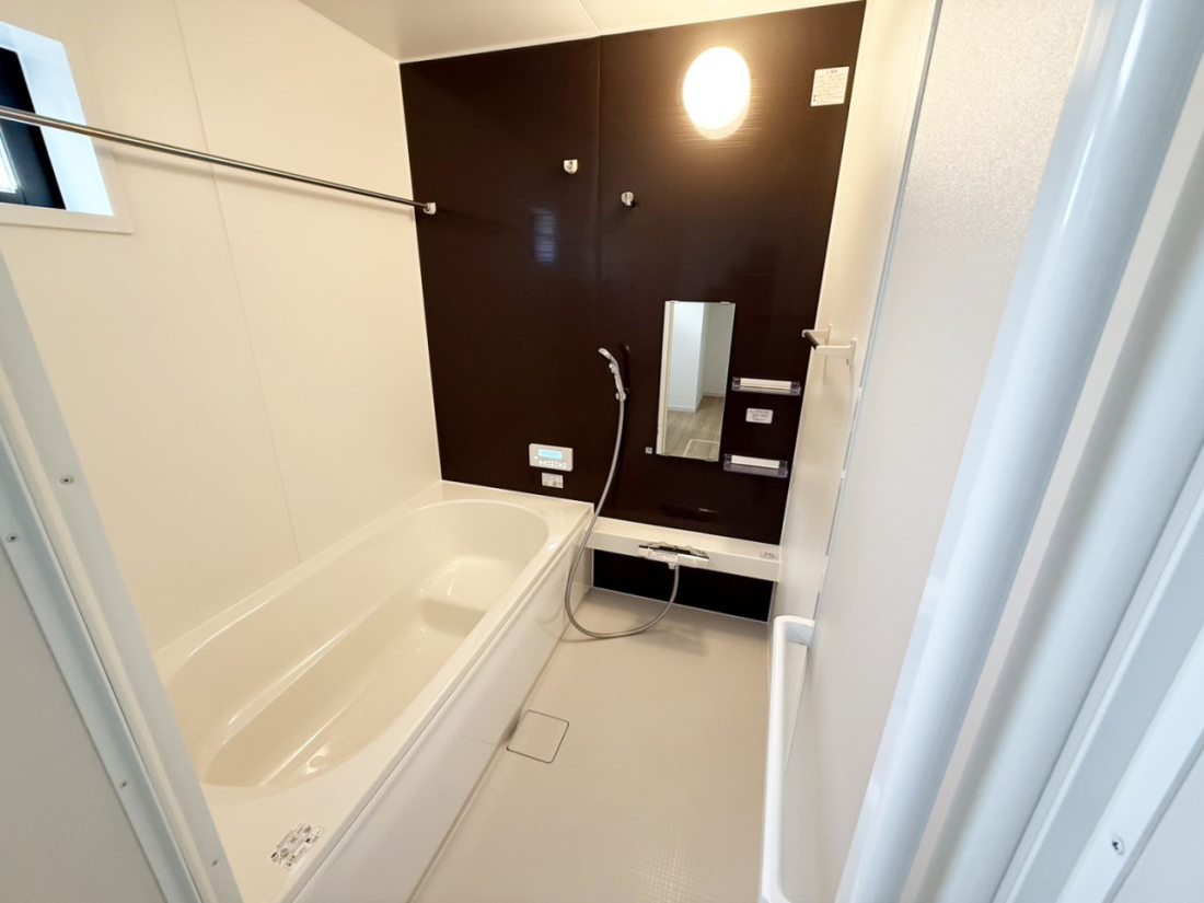 ���� ����������̔�������A�S����������Ԃł�