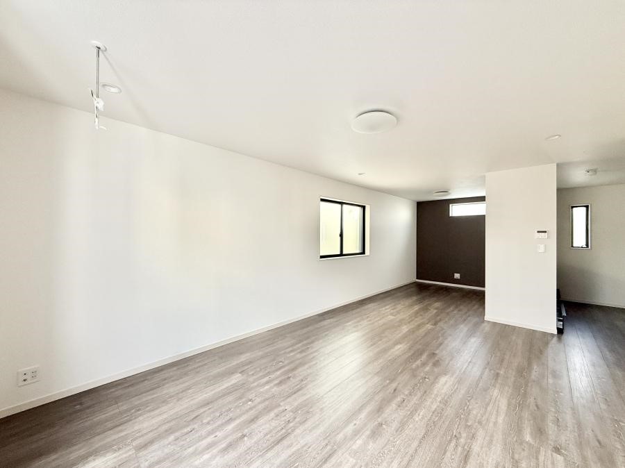 ���r���O ���������났�ƏΊ炪�W�܂�A�S���܂郊�r���O