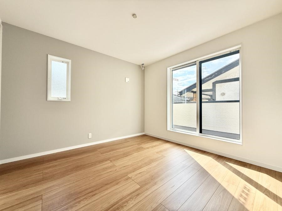 ���̑����� �������D��ŉ��₩�Ȏ��Ԃ��������