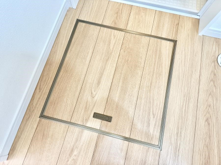 ���̑����� �ݔ����B�ꂽ���[�X�y�[�X�ŉƑS�̂��X�b�L��