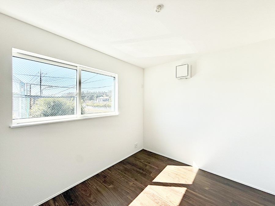 �q������ �������v���C�x�[�g��ԂƂ��ĐÂ��ŗ�������������񋟂��Ă���܂�