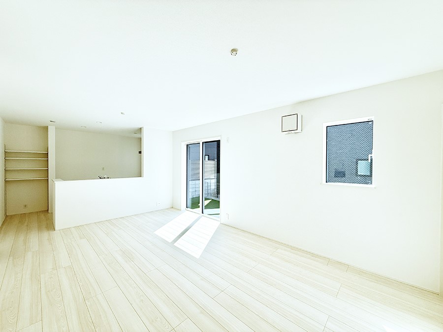 ���r���O ���������C�ɓ���̏ꏊ�ŁA�̂�т�Ƃ������Ԃ�