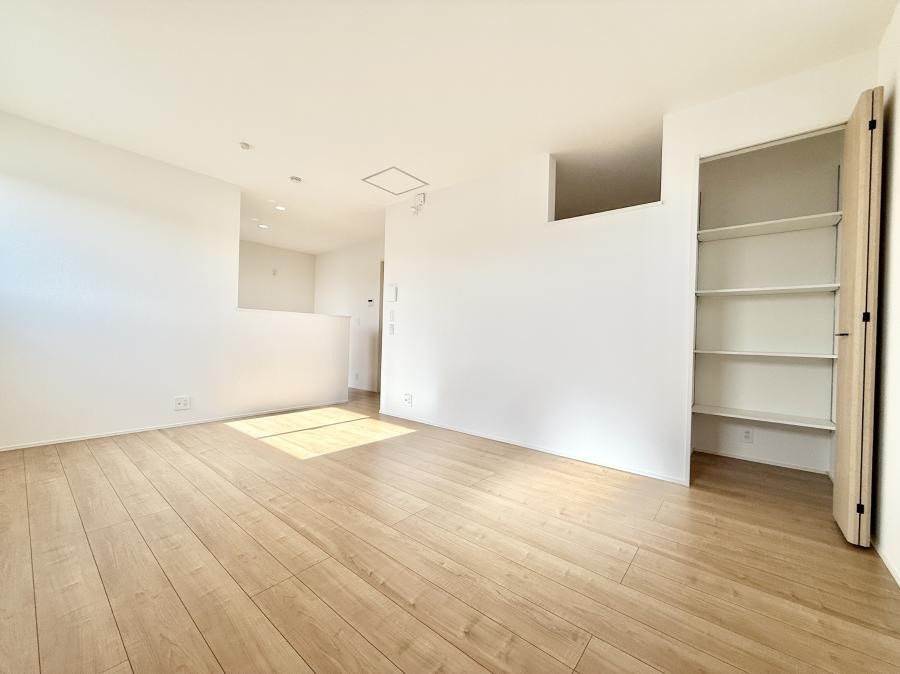 ���r���O �������V���v���������ґ�A��؂Ȑl�Ɖ߂����S���قǂ�����