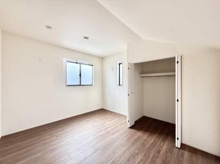 ���̑����� �������D��ŉ��₩�Ȏ��Ԃ��������