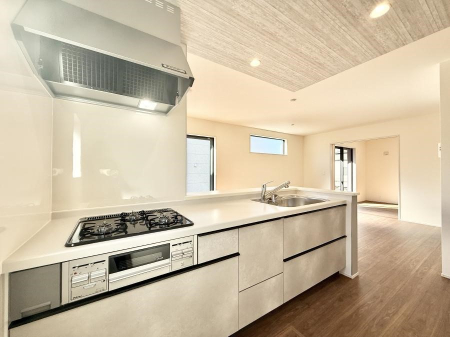 �L�b�`�� �������Ƒ����J��[�߂�A������̂���L�b�`��