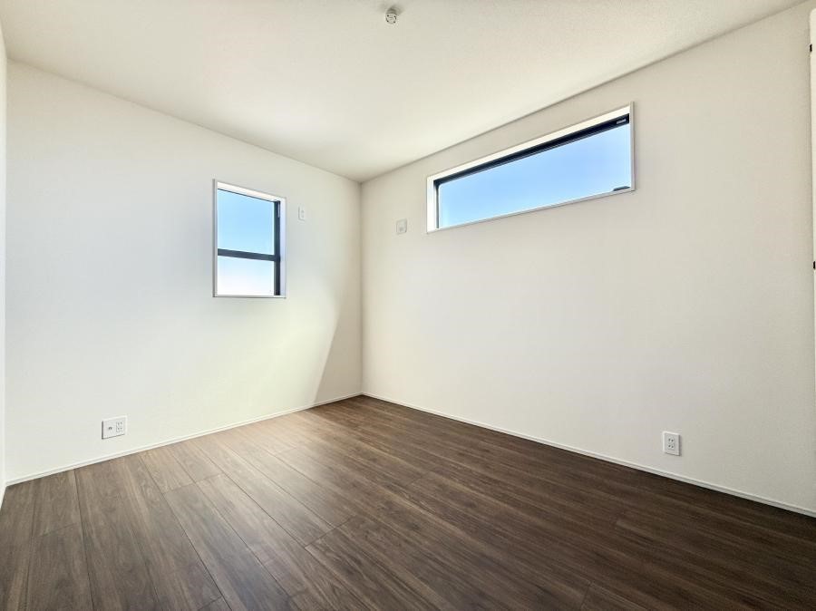 �Q�� ���������̔z�u��ʋC���̗ǂ��݌v�ŕ����̋�C�������炸�A��ɐV�N�ȋ�C������܂�