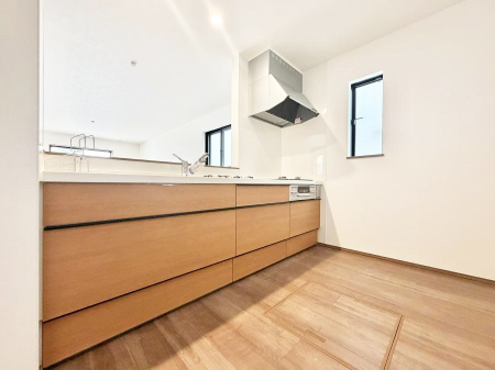 �L�b�`�� ���������y���݂ƐH�ׂ�K����͂���L�b�`��