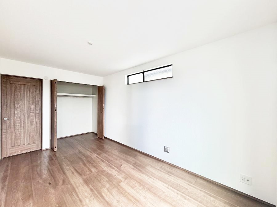 �Q�� ���������̔z�u��ʋC���̗ǂ��݌v�ŕ����̋�C�������炸�A��ɐV�N�ȋ�C������܂�