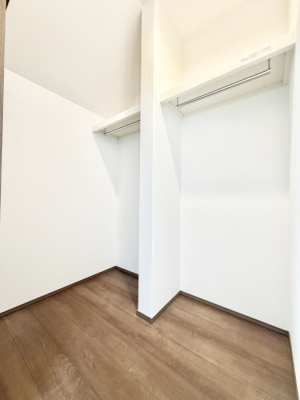 ���[ ����