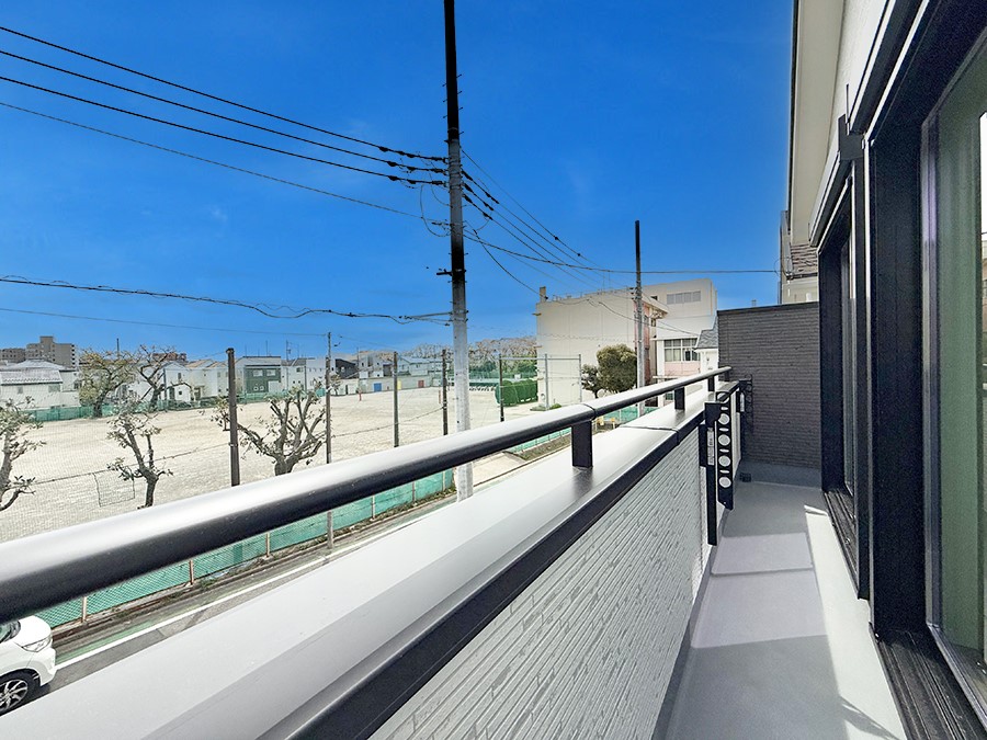 �o���R�j�[ ����