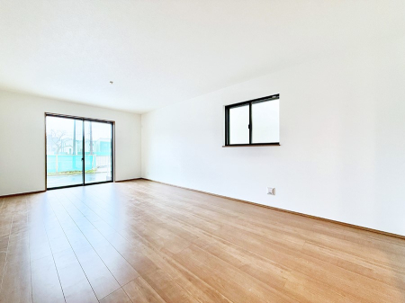 ���r���O ���������R�Ɖ�b�����܂��A�S�n�悢�ЂƂƂ�