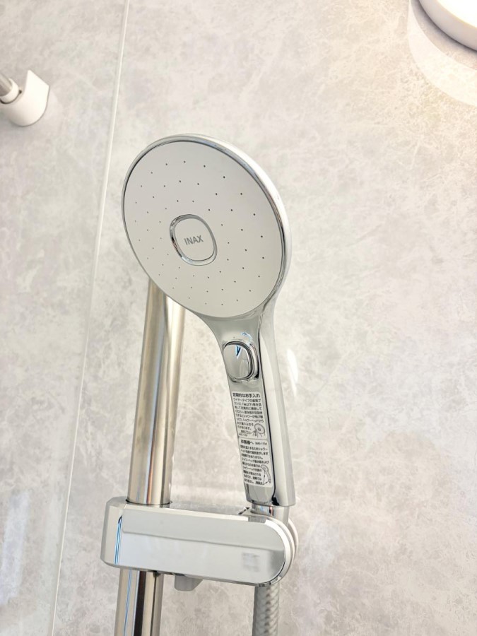 ���̑����� �ݔ����킴�킴�V�����[�����̃��o�[�܂Ŏ��L�΂��K�v���Ȃ��A�ȒP�Ɏ~���ł���