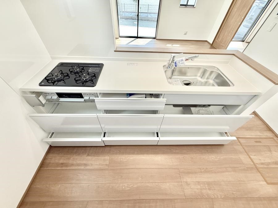 �L�b�`�� ����