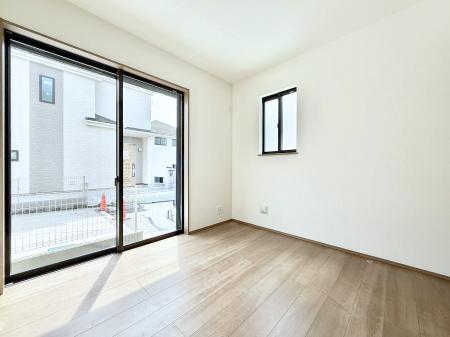 �q������ ����