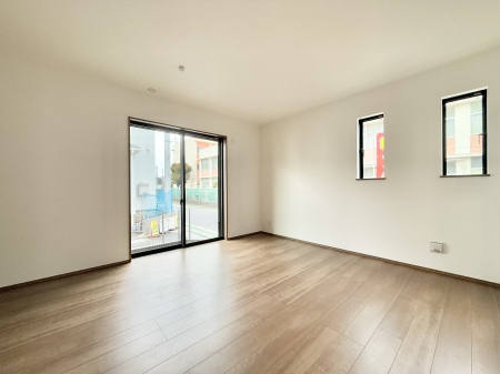 ���̑����� �������Ƒ��̏Ί炪���ӂ��A���났�̋��