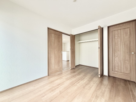 ���̑����� �������Â��ȗm���œǏ����ɏW���ł���ꏊ