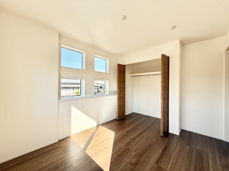 �q������ �����������̍D�݂ɍ��킹���C���e���A�𐮂��₷�����𔽉f�ł���ꏊ�ł�