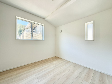 ���̑����� �������D��ŉ��₩�Ȏ��Ԃ��������