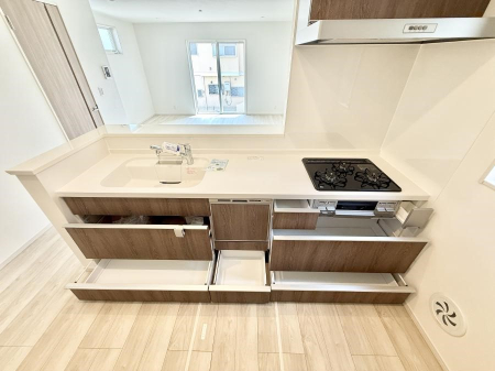 �L�b�`�� 1����  ���Ƒ����J��[�߂�A������̂���L�b�`��