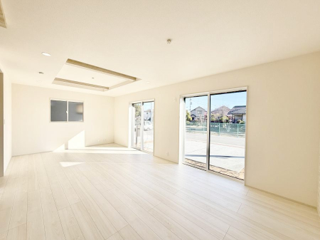 ���r���O ���������R�Ɖ�b�����܂��A�S�n�悢�ЂƂƂ�