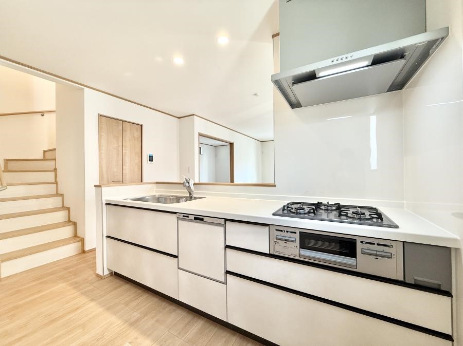 ���ӊ� ���̑����ʐ^ 300m ���N���j�b�N