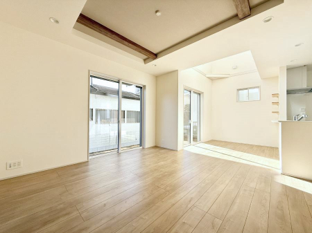 ���̑����� �������ӂƂ����u�ԂɍK����������A�S�n�悢�ꏊ