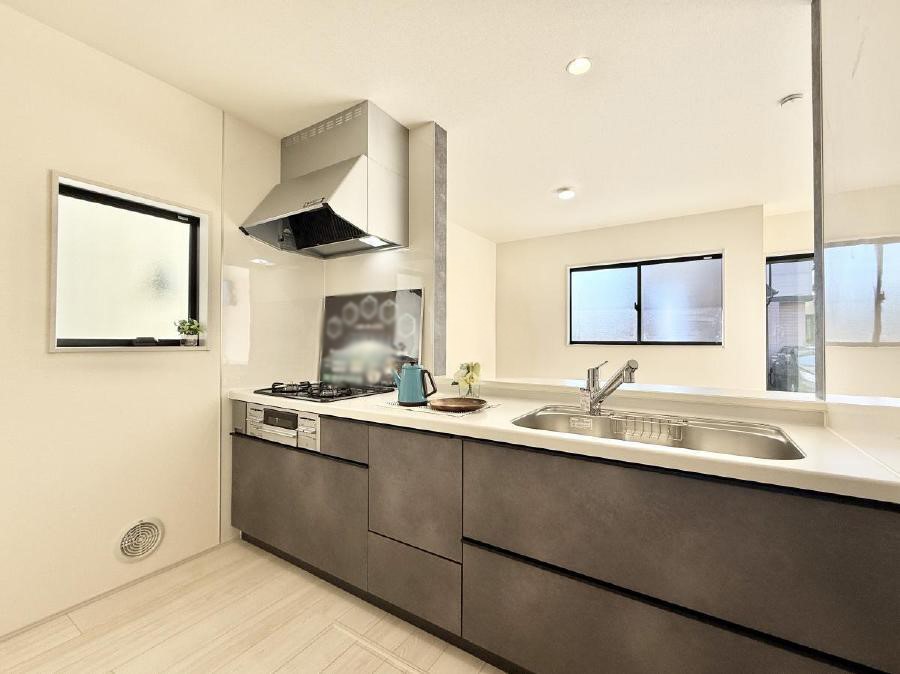 �L�b�`�� ����