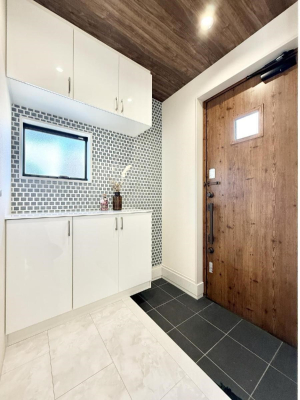 ���� ����