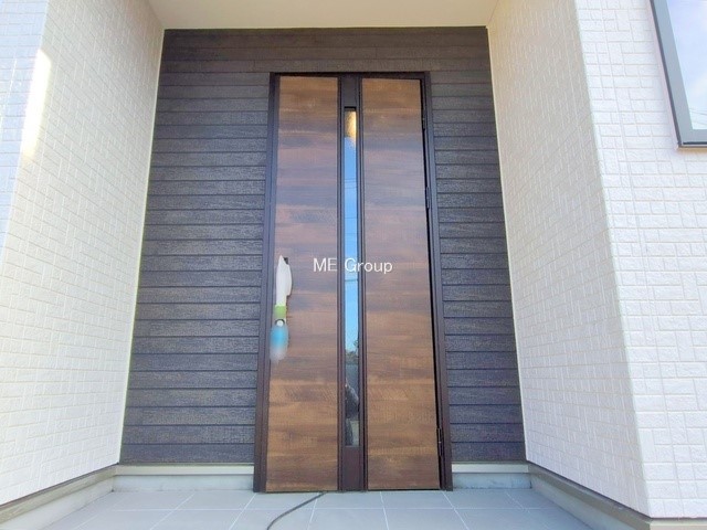 ���� �O�ρ� �V���v���Ŕ������A�Z�܂��̑���ۂ��ʂ錺�ւł�