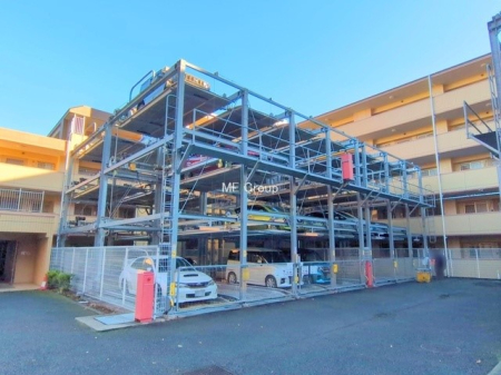 ���ԏ� �O�ρ����K�Ȓ��ԃX�y�[�X�ň��S