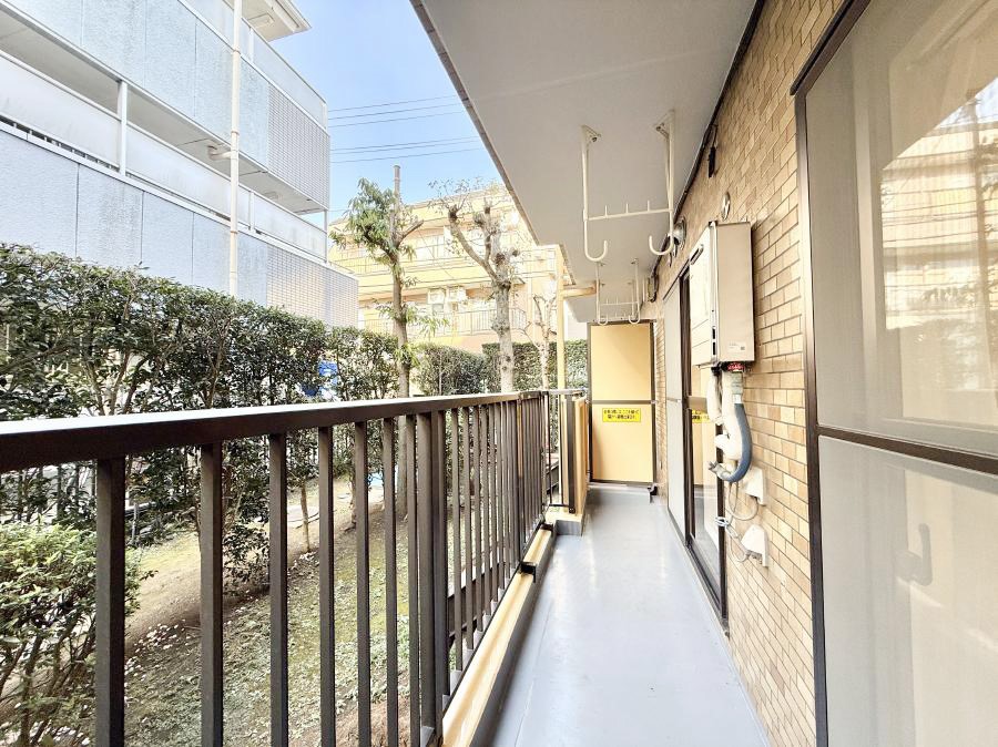 �o���R�j�[ ������ ���̃R�[�q�[���̐�����y���ށA�����̏ꏊ