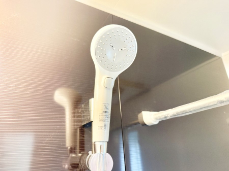 ���̑����� �ݔ����킴�킴�V�����[�����̃��o�[�܂Ŏ��L�΂��K�v���Ȃ��A�ȒP�Ɏ~���ł���