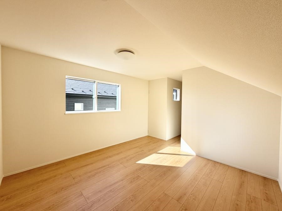 �Q�� ���������̔z�u��ʋC���̗ǂ��݌v�ŕ����̋�C�������炸�A��ɐV�N�ȋ�C������܂�