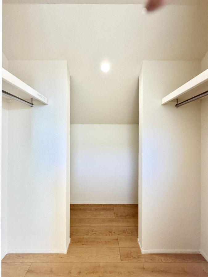 ���[ ����