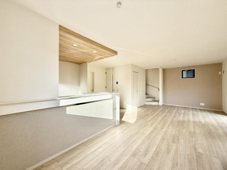 ���r���O ���������ƕ���������A�����b�N�X�ł�����